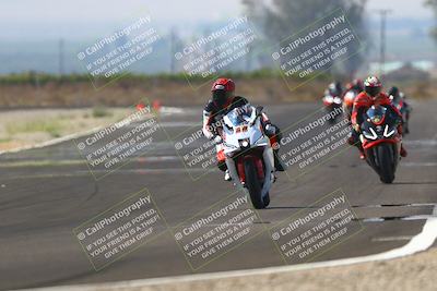 media/Sep-20-2025-TrackDaz (Sat) [[27f0cde673]]/A Group/2pm (Turn 9)/